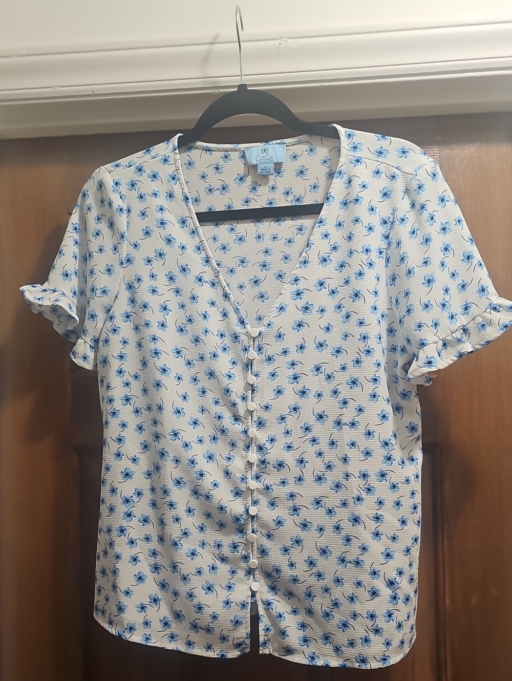 CeCe Cascading Floret Ruffle Sleeve Crepe Blouse Size S